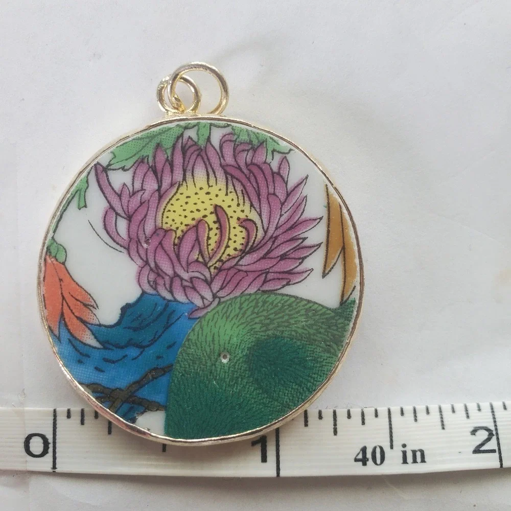 N/A handcrafted circular